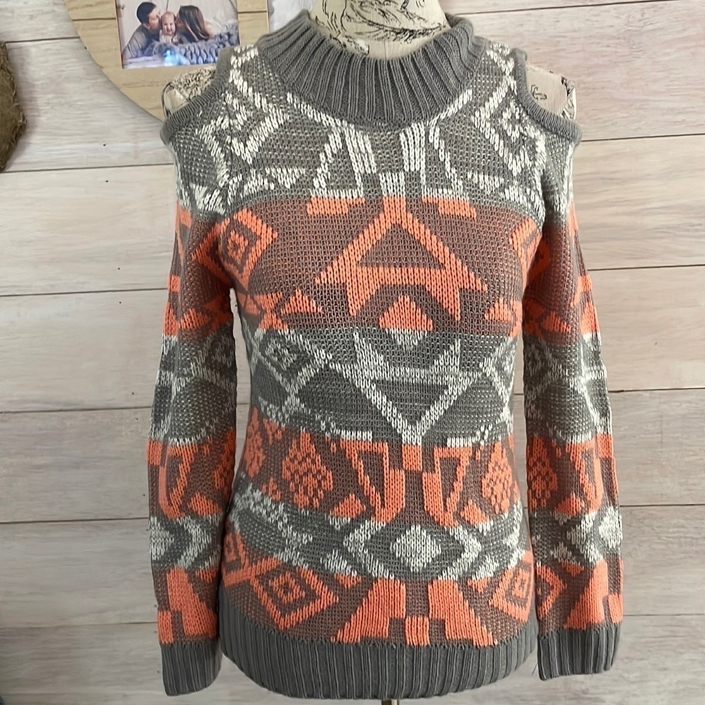 TOBI Orange Gray Cold Shoulder Sweater S/M